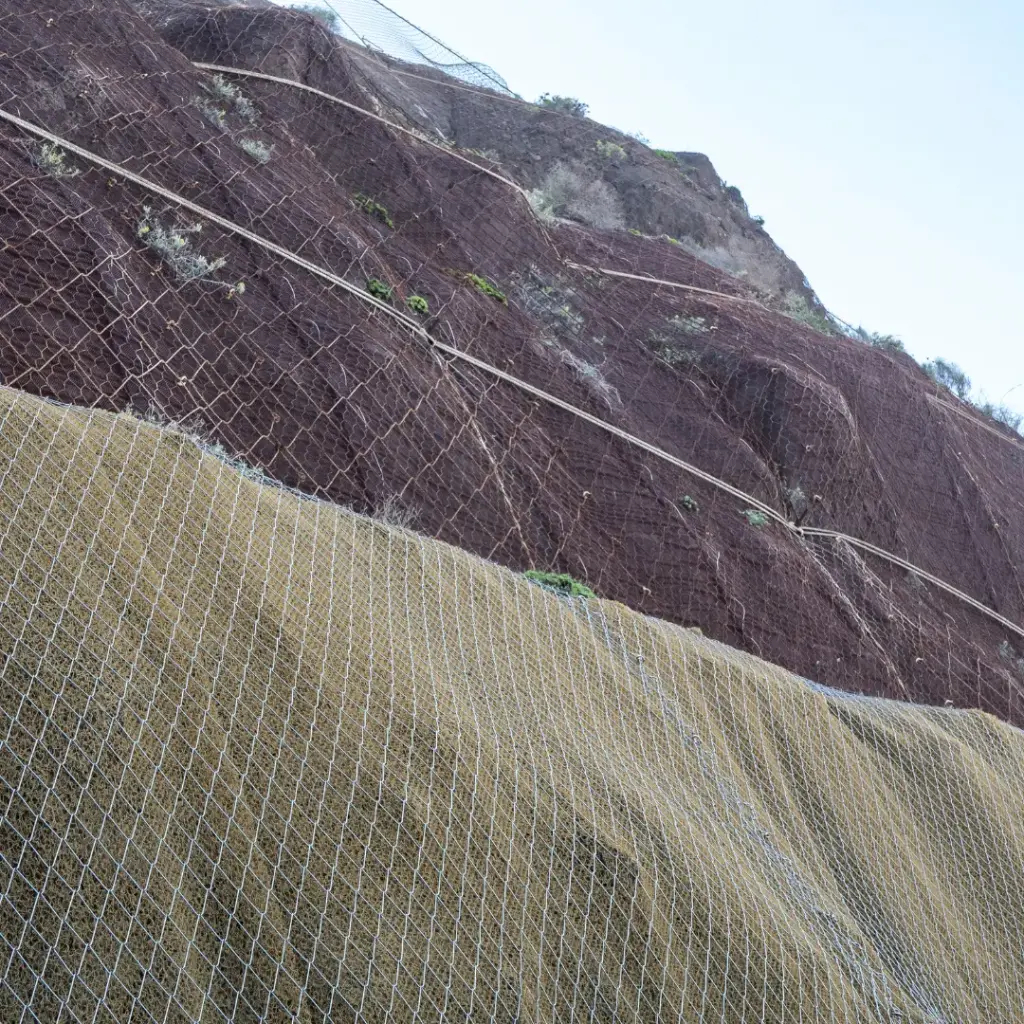 Estabilización de Taludes