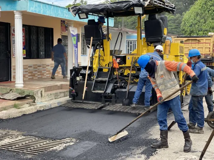 Construcción de Vías en Pavimento Flexible